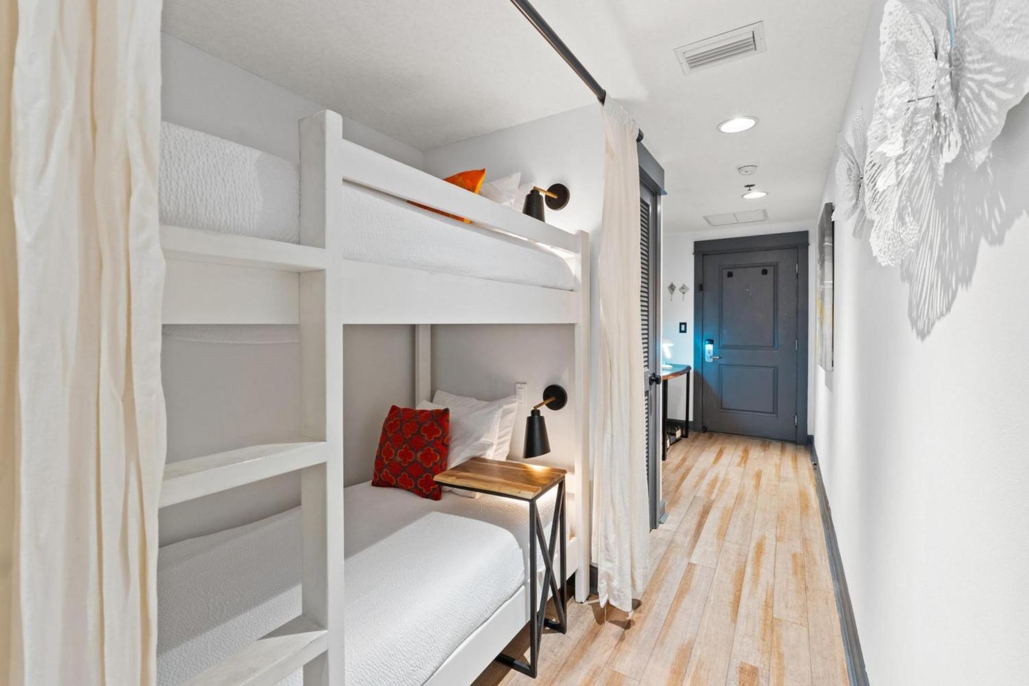 Grand Panama Beach Resort Pet Friendly Rentals By Panhandle Getaways パナマシティービーチ エクステリア 写真
